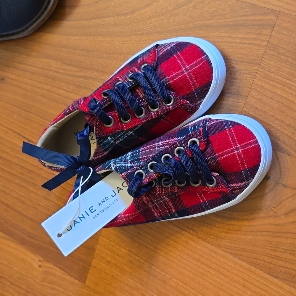 Holiday boys shoes